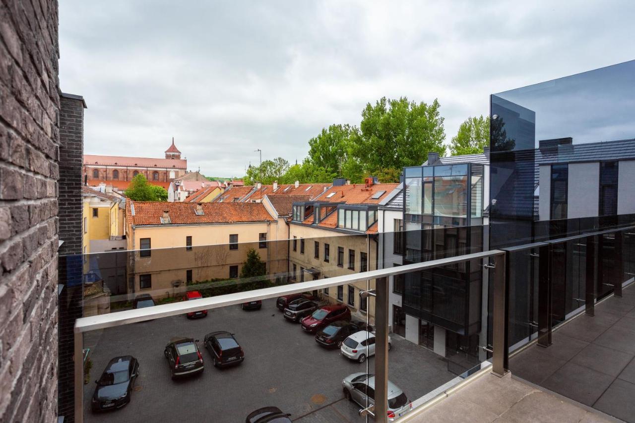 Luxurious Kaunas Basilica Apartment In Old Town By Urban Rent Dış mekan fotoğraf